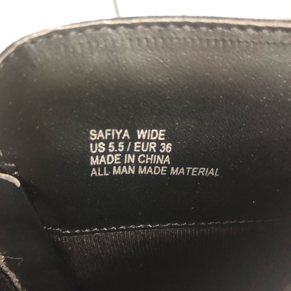 NWOT Black Knee High Heeled Boots Size 5,5 - Picture 7 of 7